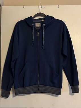 Men’s Levi’s Silver Tab Navy Full-Zip Hooded Jacket. Navy